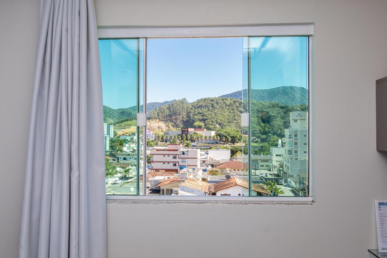 Nilmare Apart Hotel Itapema Bagian luar foto